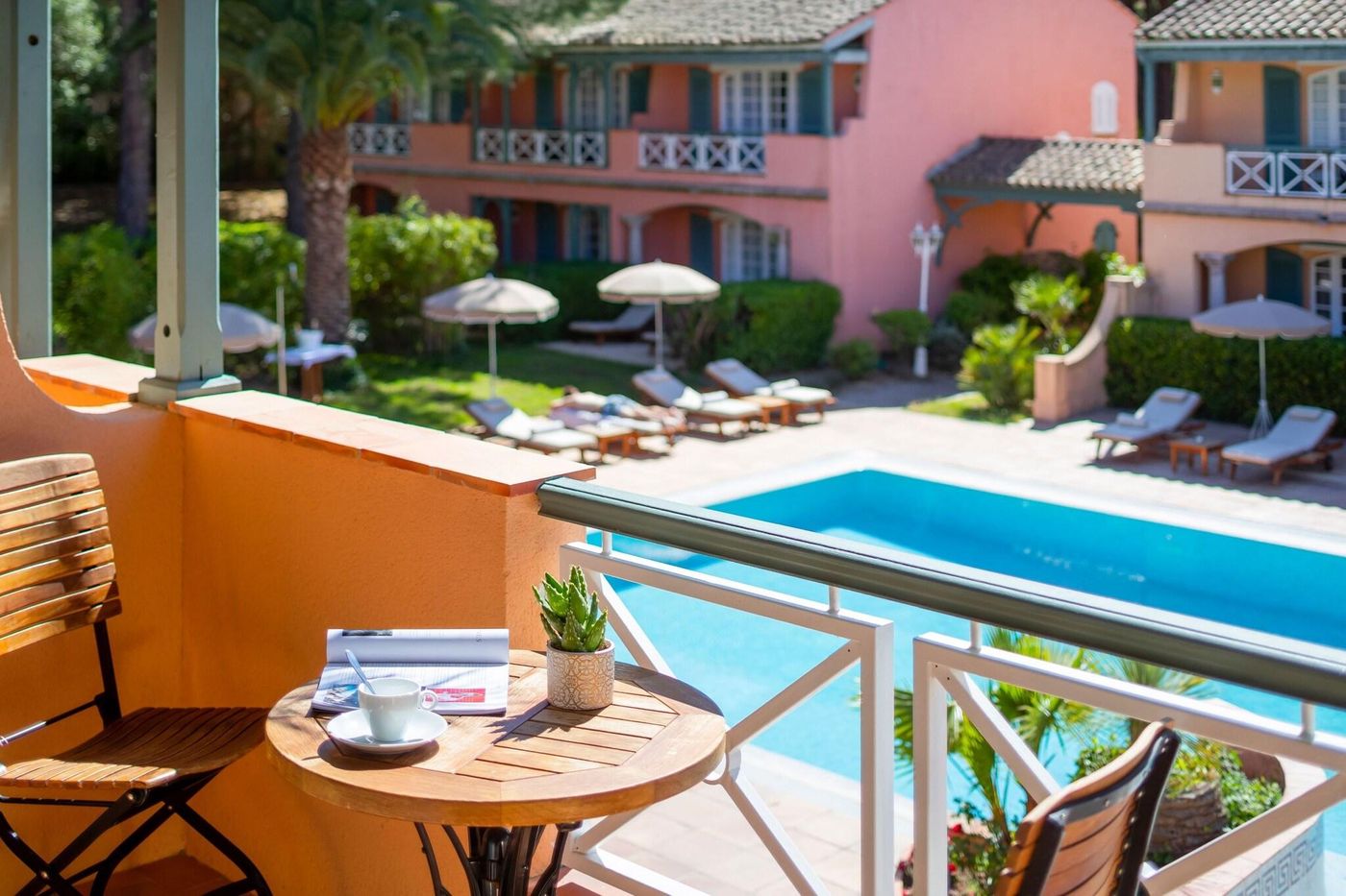 Le-Domaine-De-l-Astragale-Room-9