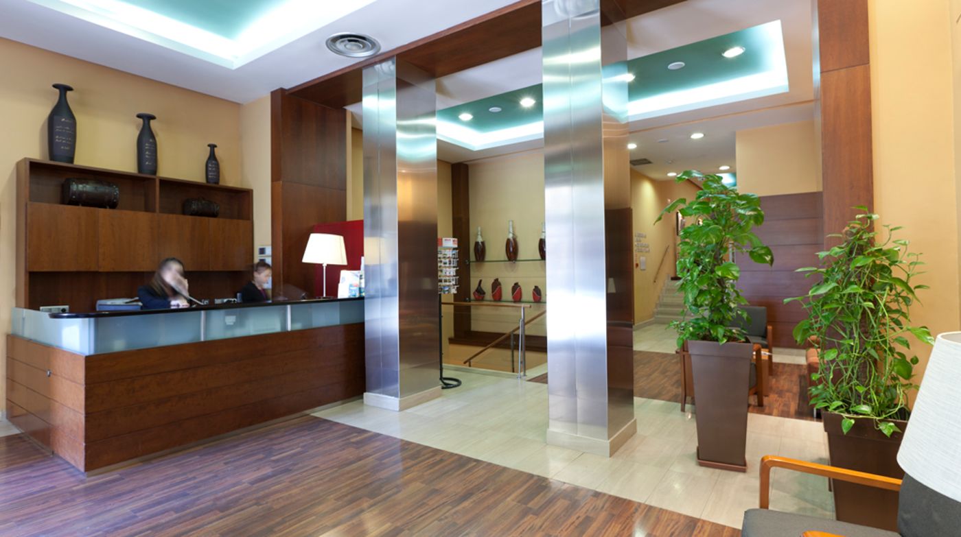 Victoria-4-Puerta-del-Sol-Lobby-15