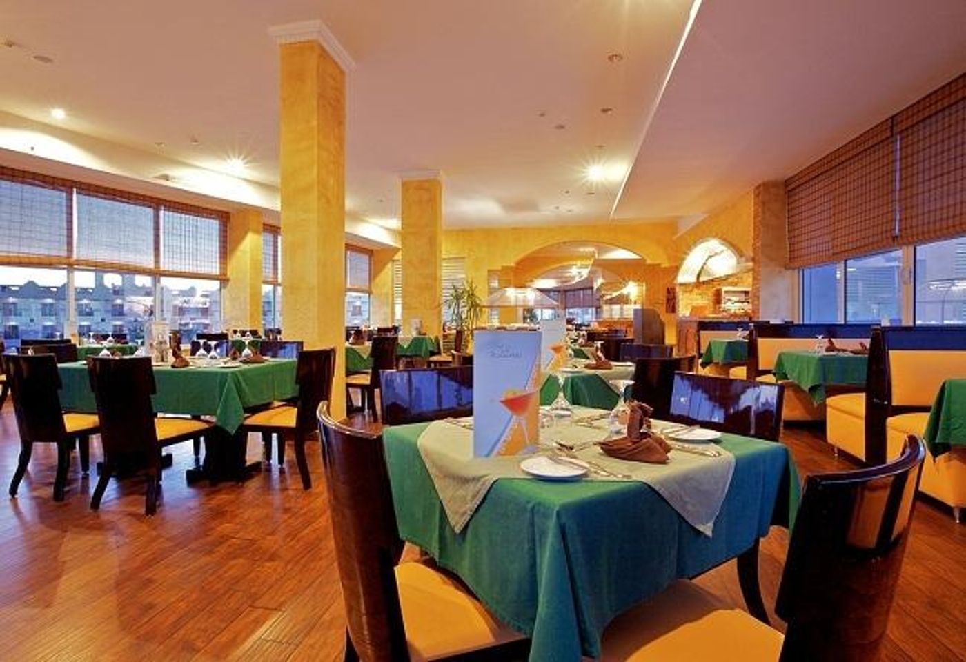 Golden 5 Topaz Club Suites Hotel