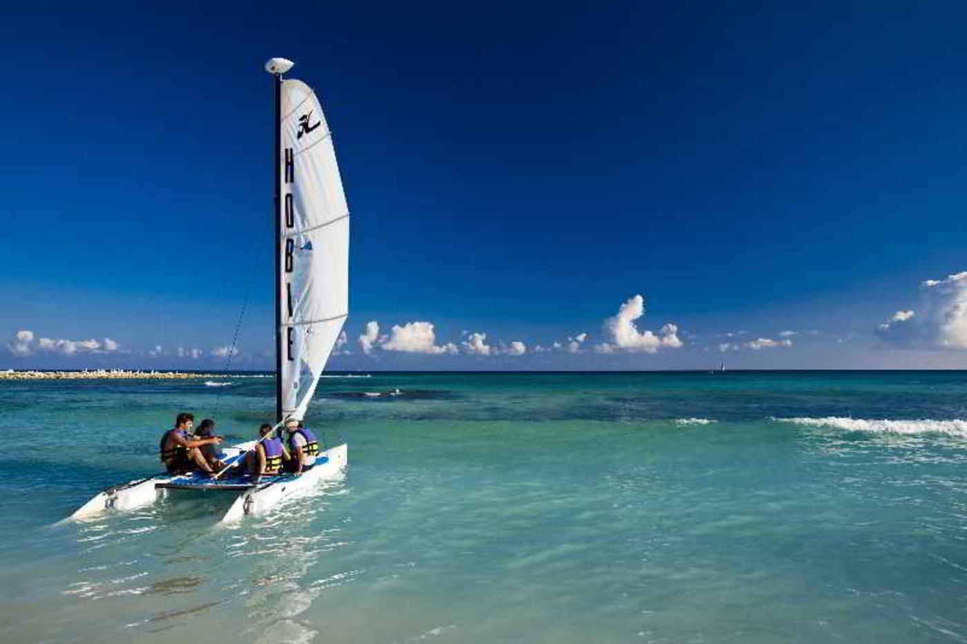 Catalonia-Riviera-Maya-All-Inclusive-Sports-and-Entertainment-64