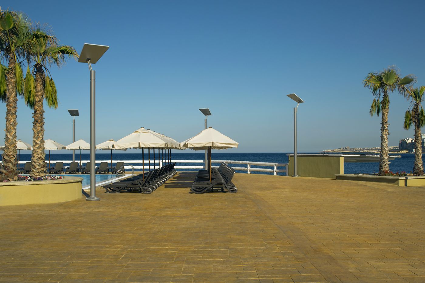 The-Westin-Dragonara-Resort-Pool-19