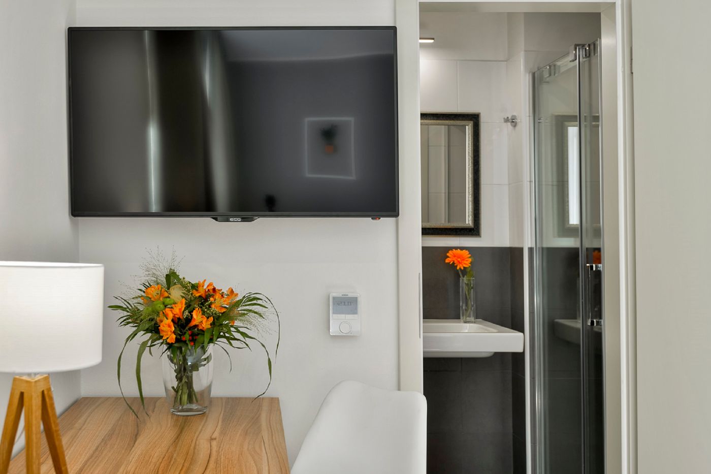 Hotel-Garden-Court-Room-32