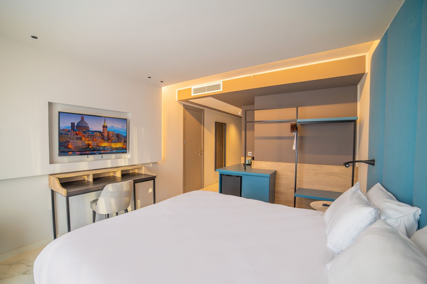 Mercure Hotel St. Julian's