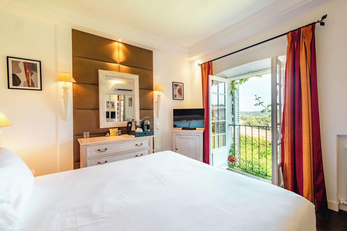 La-Mandarine-Room-34