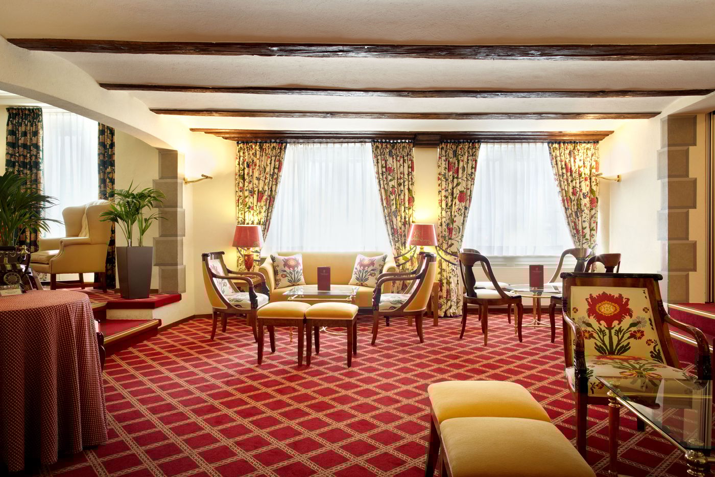 Romantik Hotel Wilden Mann Luzern-Switzerland-LUCERNA-Lobby-3