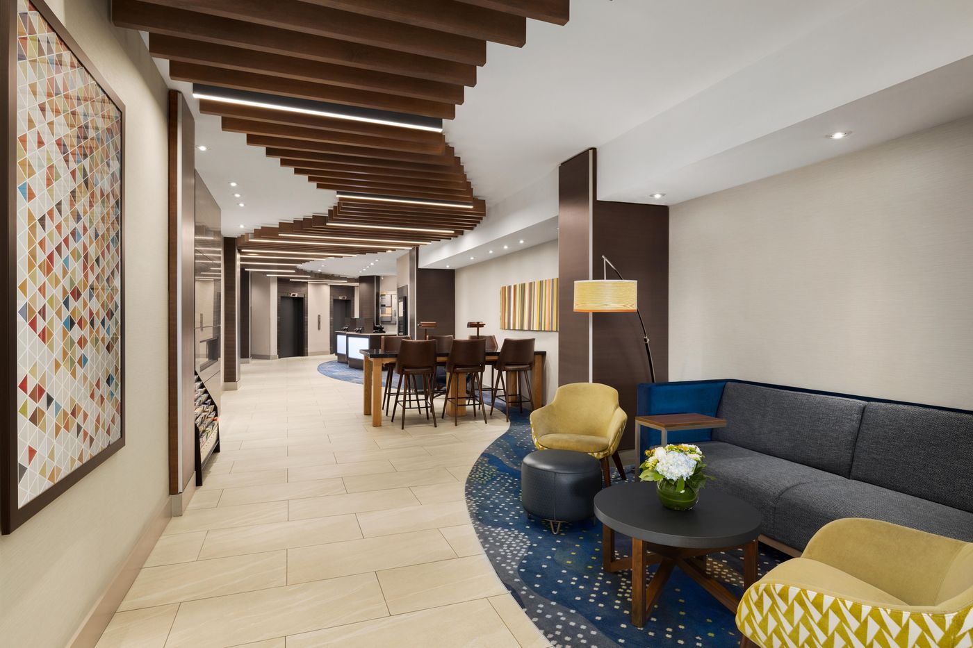 Holiday Inn Express Vancouver-Metrotown (Burnaby)-Canada-Burnaby-General view-5