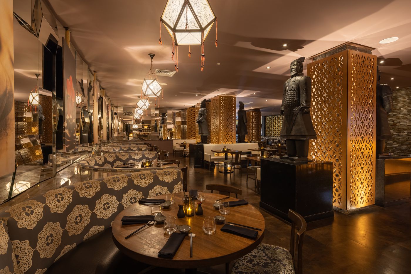 Moon-Palace-Restaurant-62