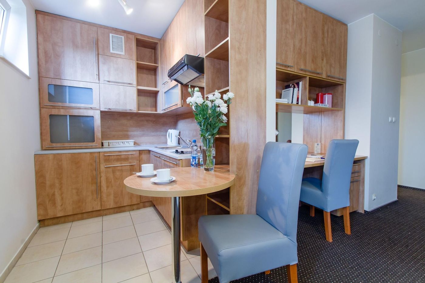 Warsaw---Apartments-Apartamenty-Sadyba-Room-9