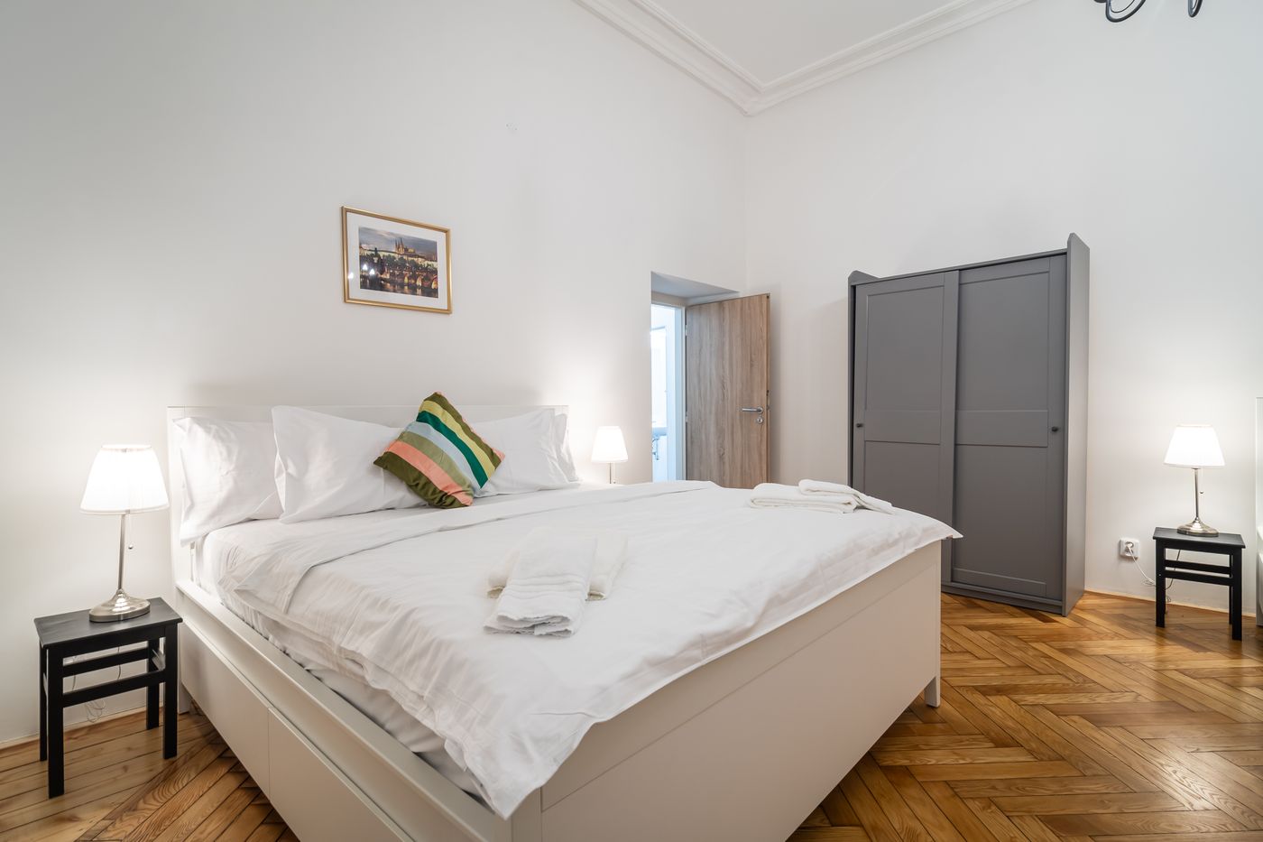 Royal-Road-Residence-Room-51