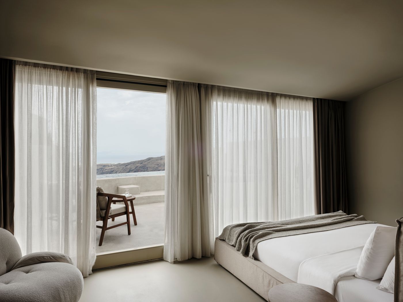 Andronis-Concept-Wellness-Resort-Room-25