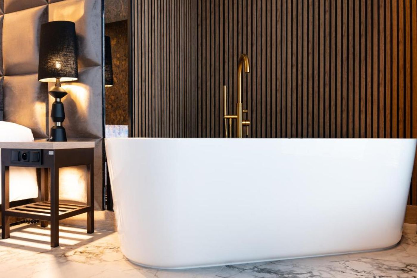 Art-Suites-Hotel-Room-59