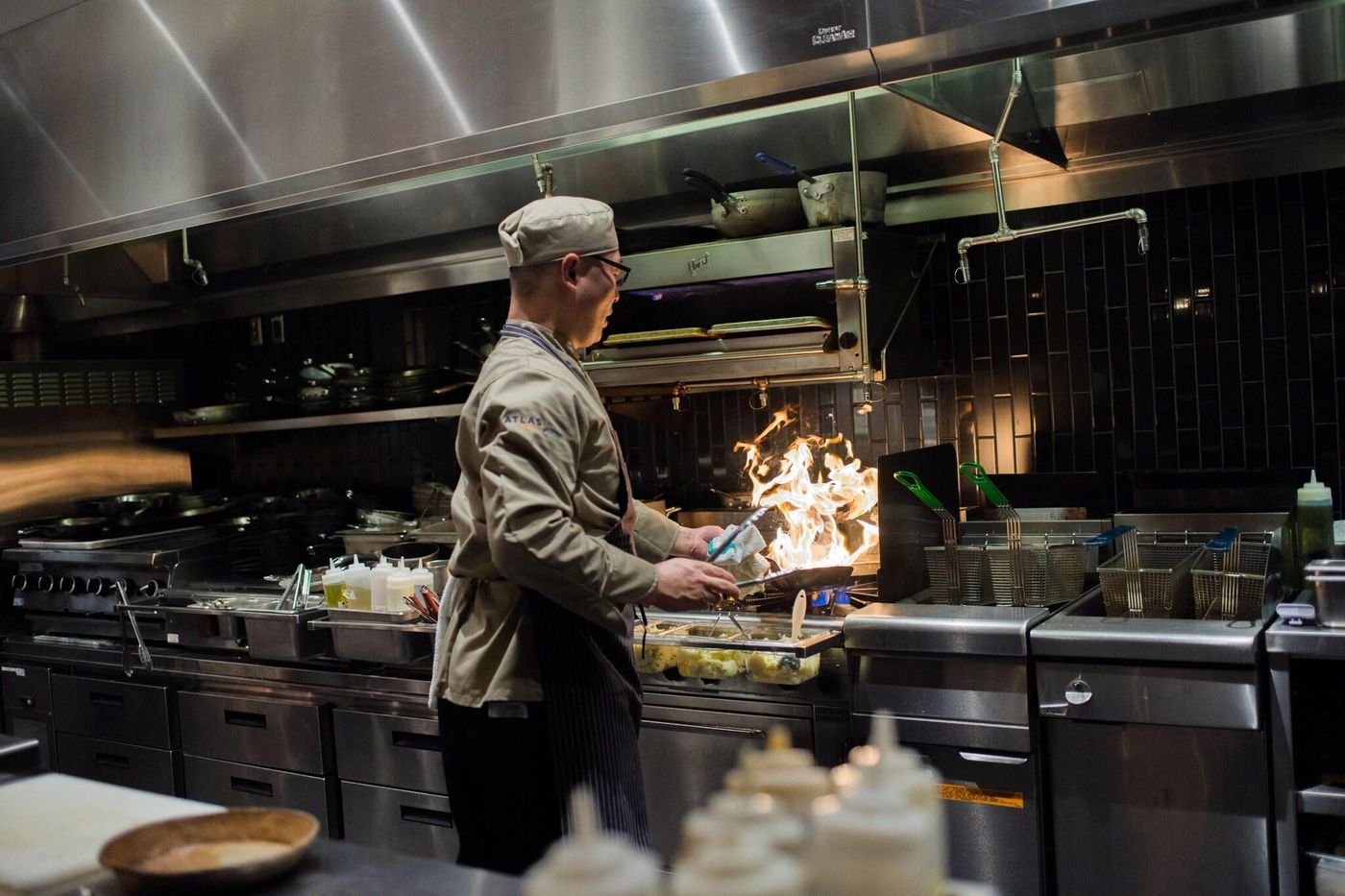 Delta-Hotels-By-Marriott-Burnaby-Conference-Centre-Restaurant-42