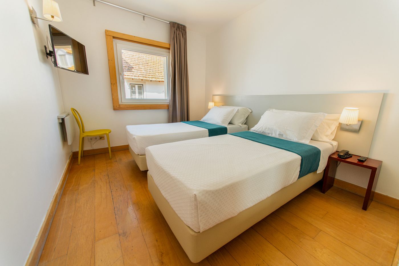 Cascais-Hotel-Room-1