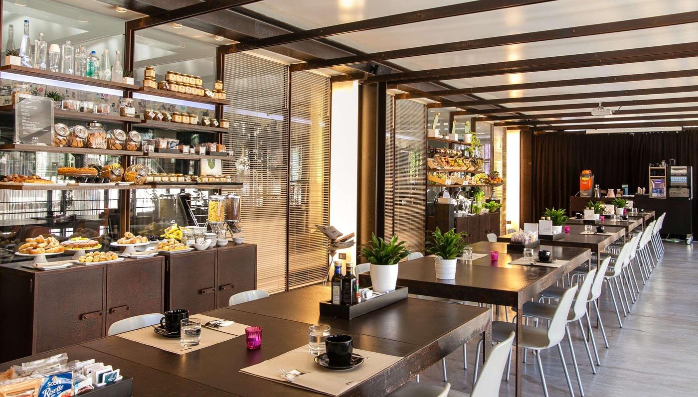 UNA-Hotel-One-Spa-Wellness-Bar-27