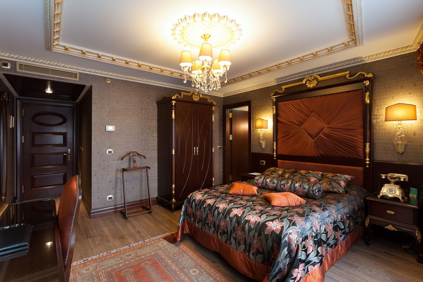 Ottoman-s-Life-Hotel-S-Class-Room-6