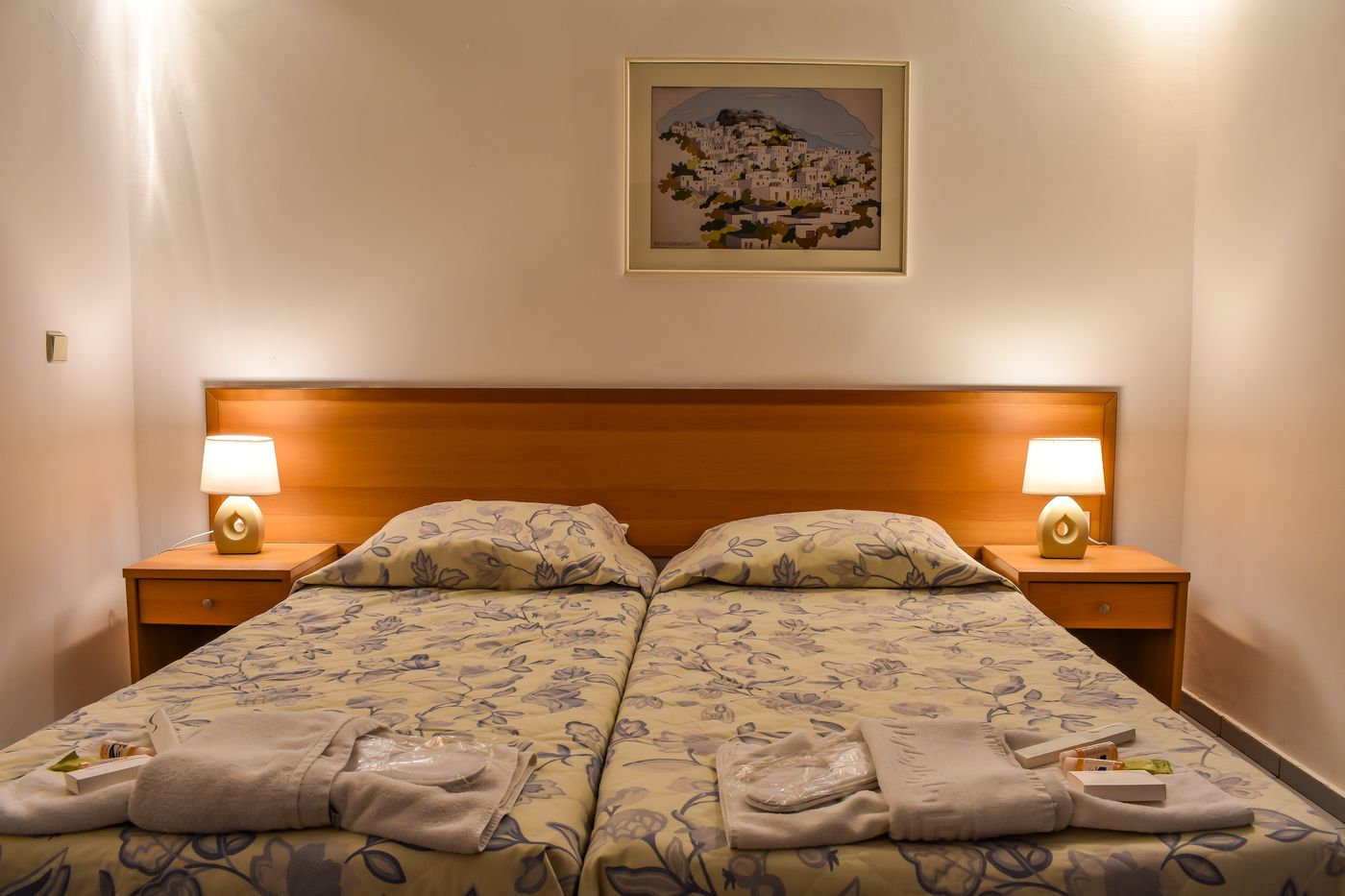 Govino-Bay-Apartments-Room-35