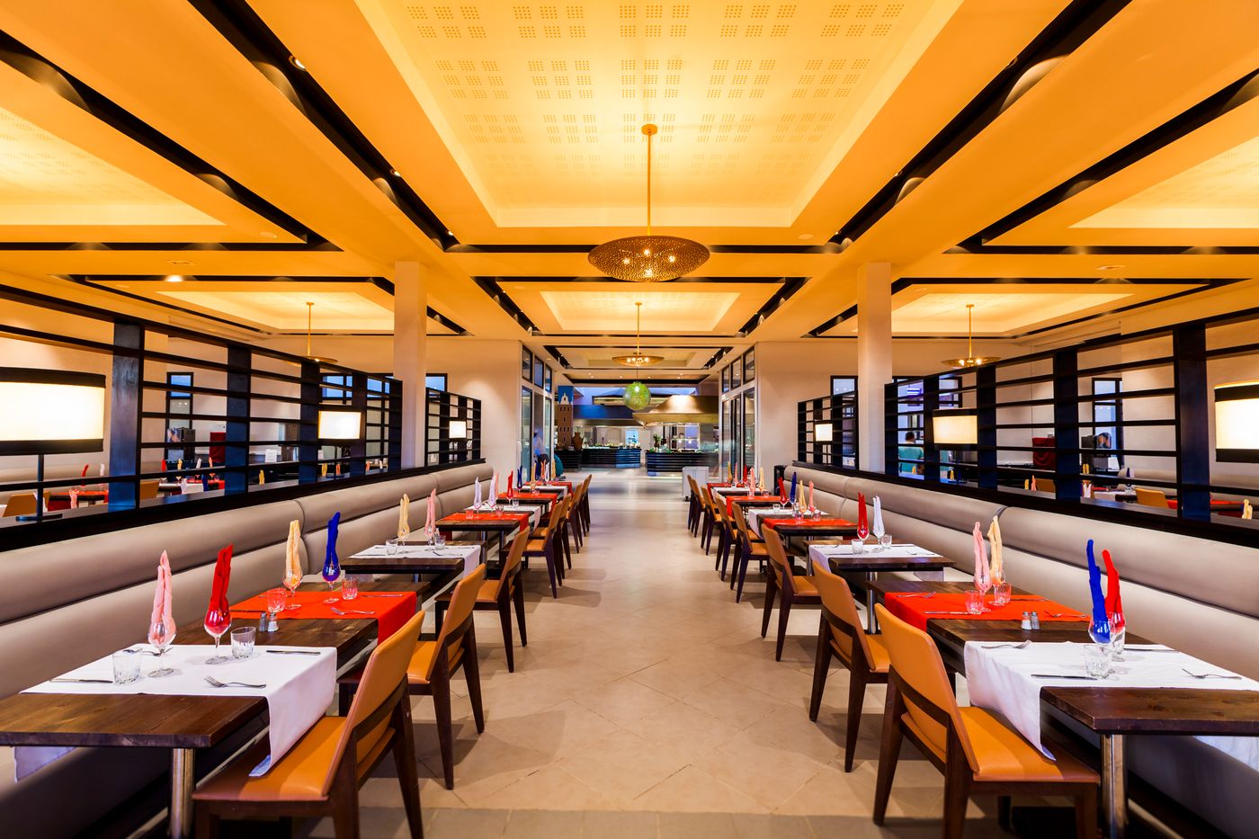 Aqua-Mirage-Club---Aqua-Parc---All-Inclusive-Restaurant-45