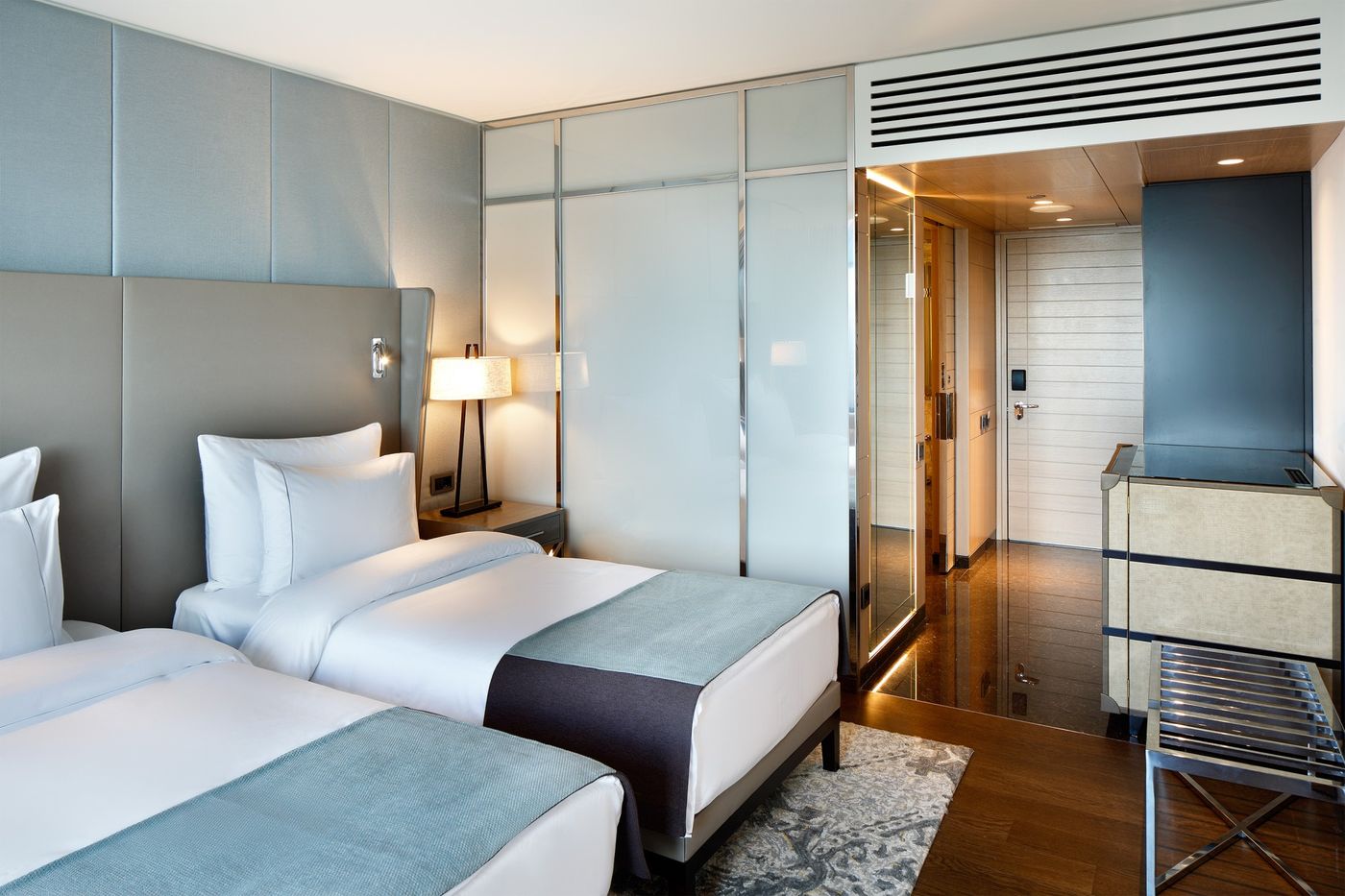 The-Marmara-Taksim---Istanbul-Room-5