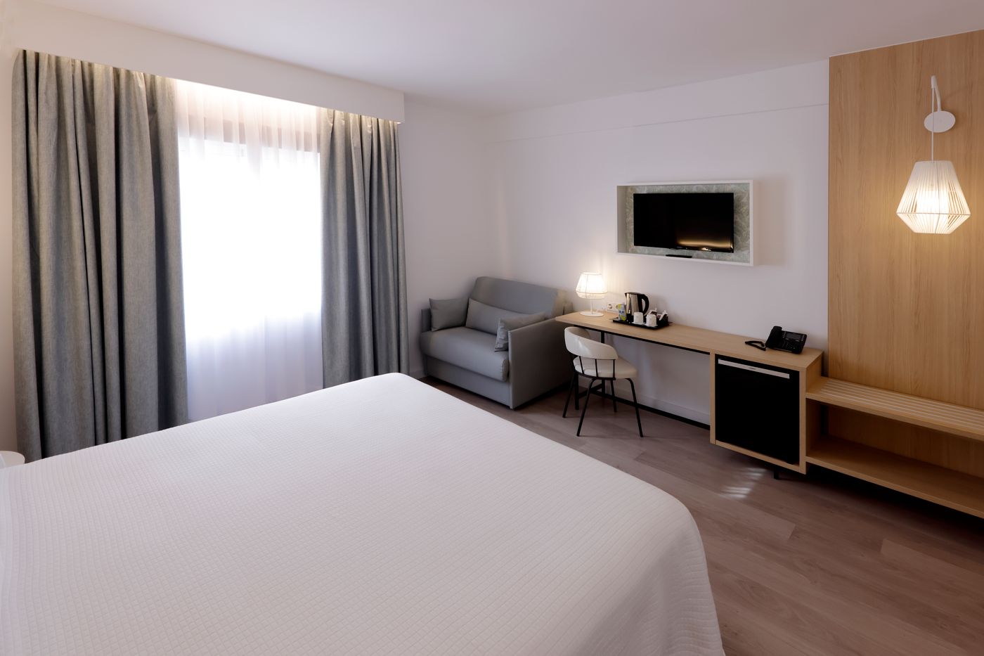 Sercotel-Carlos-III-Room-10