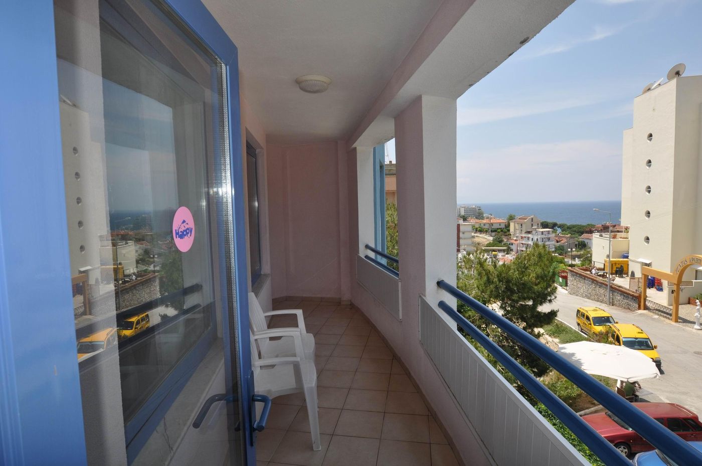 Happy-Apart-Hotel-Room-23