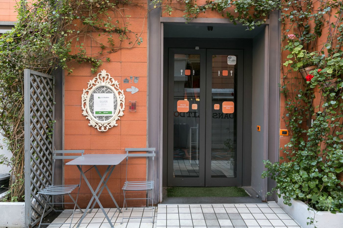 Orange-Hotel-Lobby-1