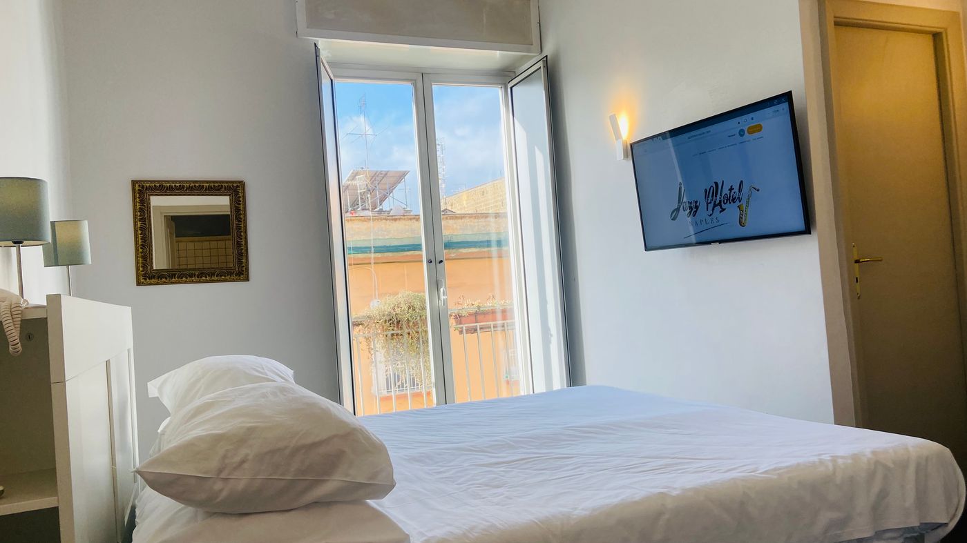 Jazz Hotel - Italy - Naples - Room - 1