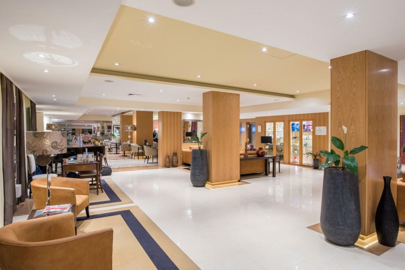 TUI-Blue-Gardens-Adults-Only-Savoy-Signature-General-view-49