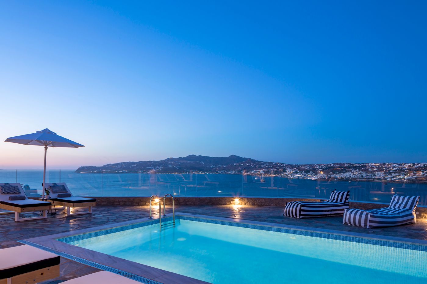 Mykonos-No5-Luxury-Suites---Villas-General-view-2