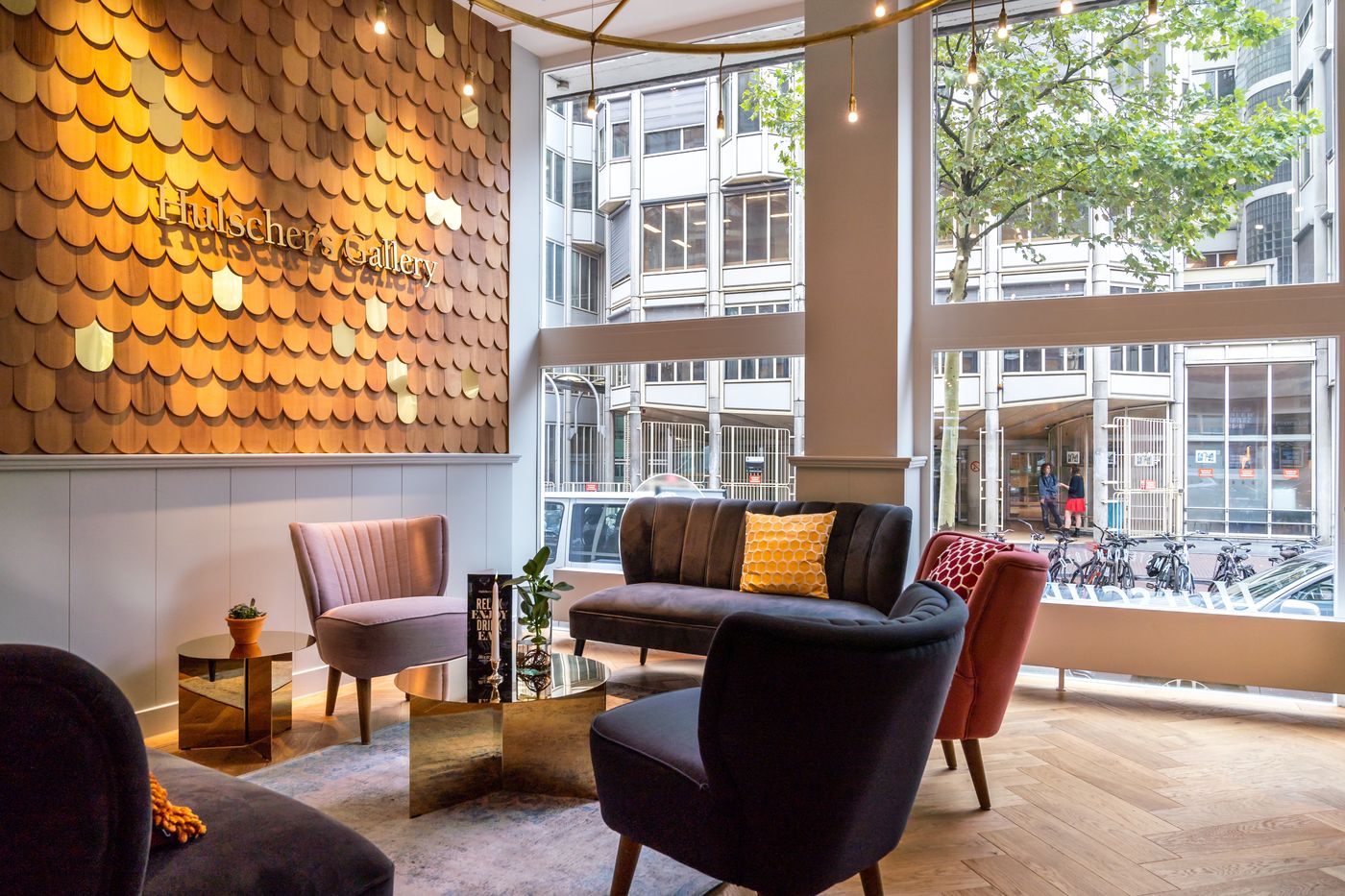 Die-Port-Van-Cleve-Lobby-22