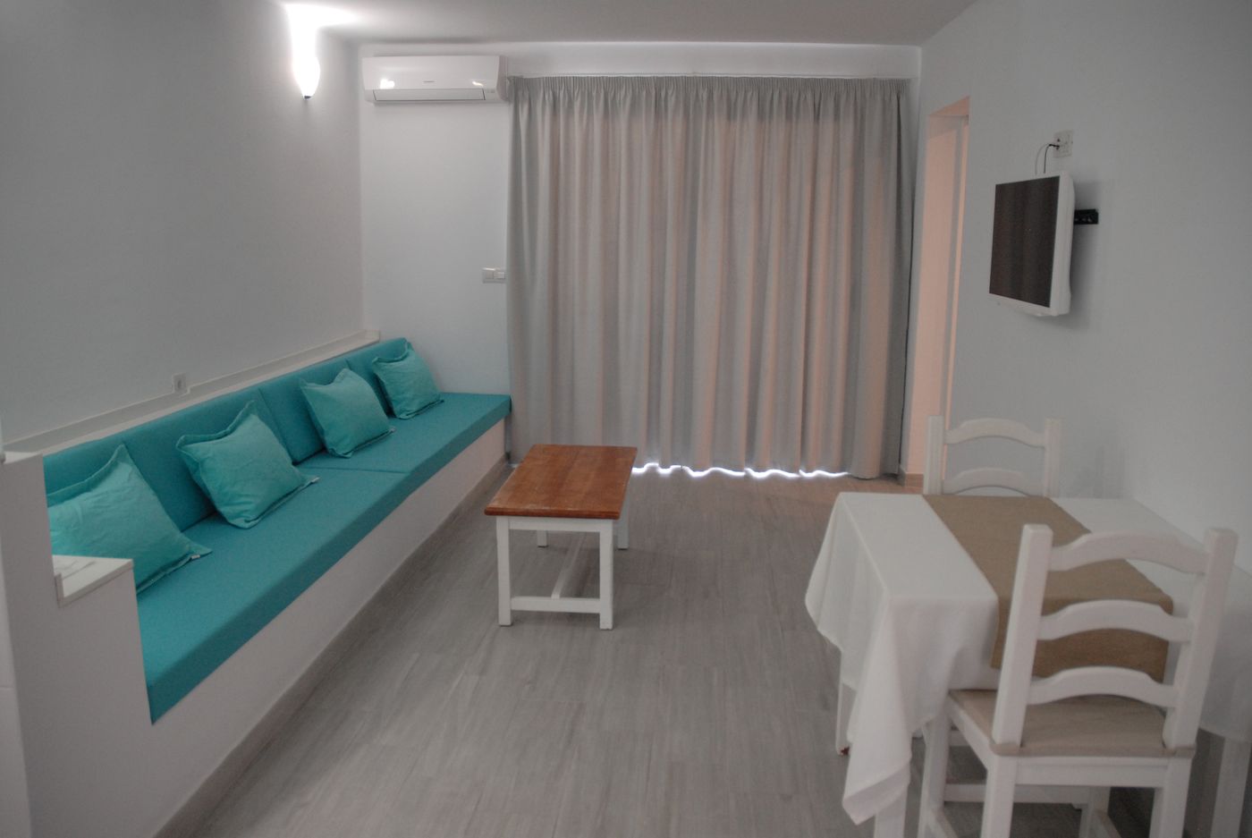 Neptuno-Suites---Adult-Only-Room-19