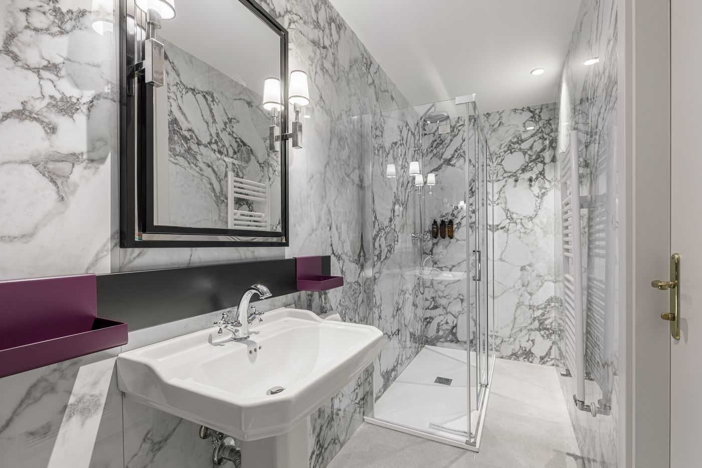 Room-Mate-Luca-Room-37