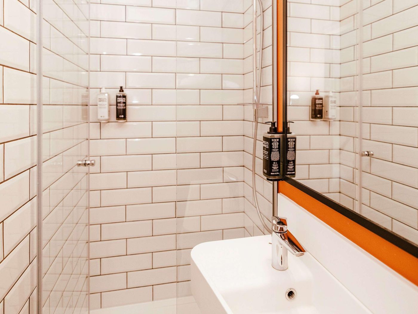 Ibis-Styles-Luxembourg-Centre-Gare-Room-32