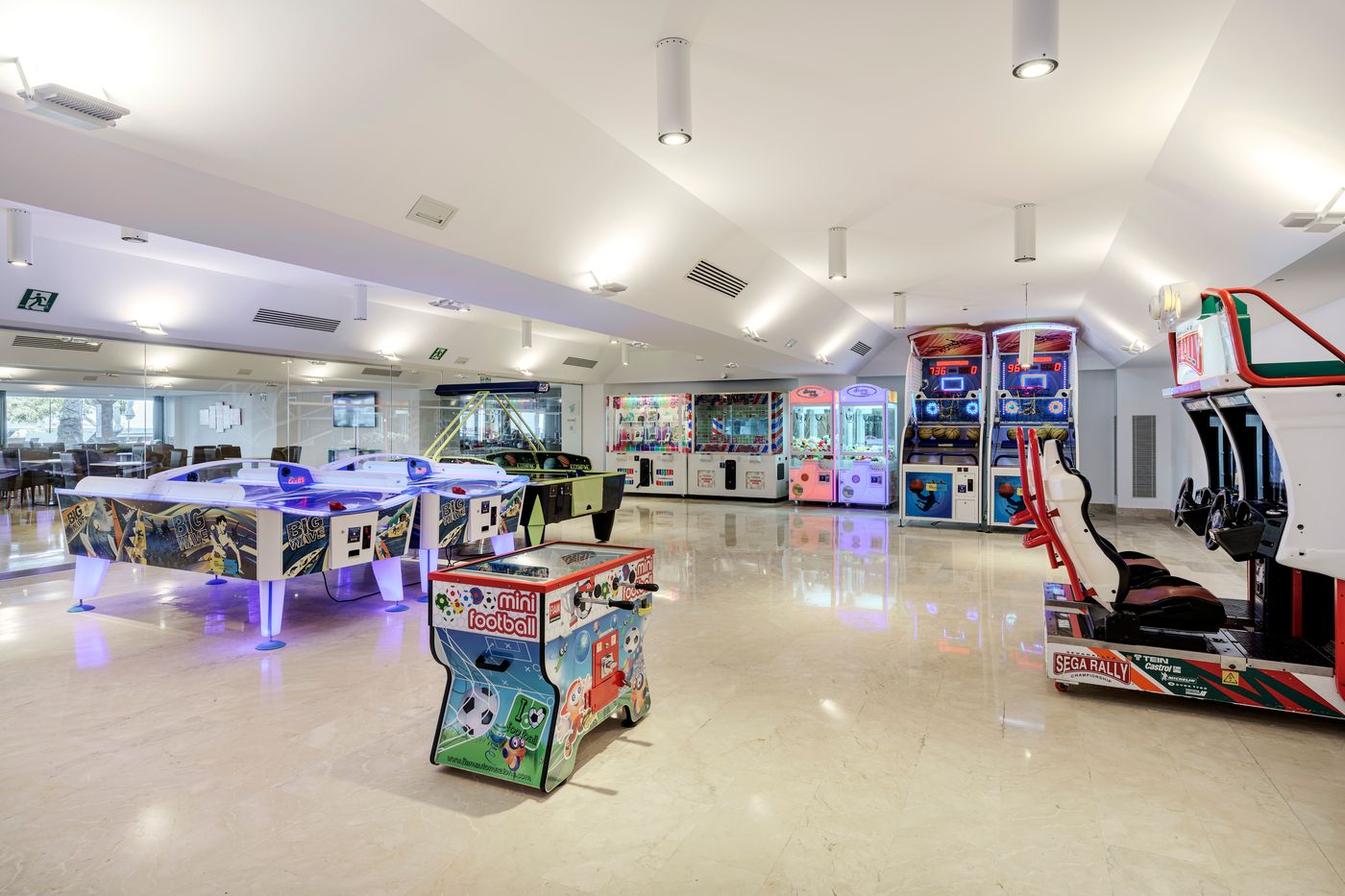 ROC-Doblemar-Sports-and-Entertainment-43