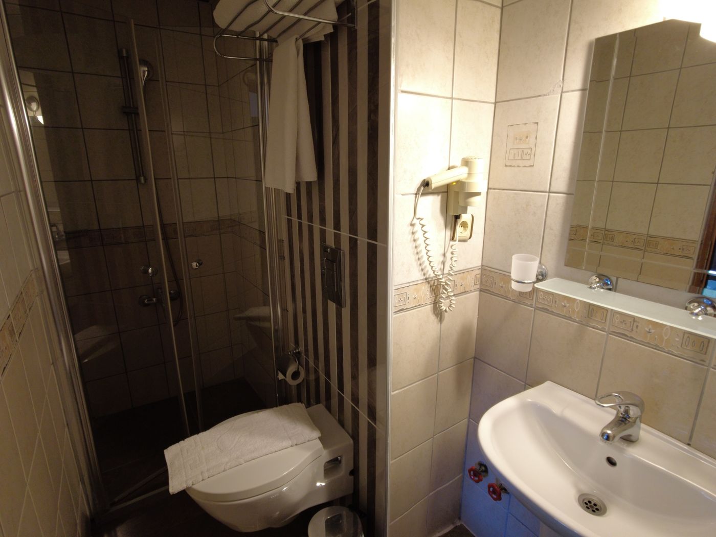 Oscar-Boutique-Hotel-Room-43