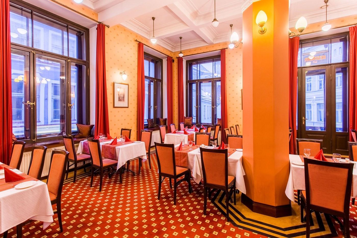 Hestia-Hotel-Barons-Restaurant-21