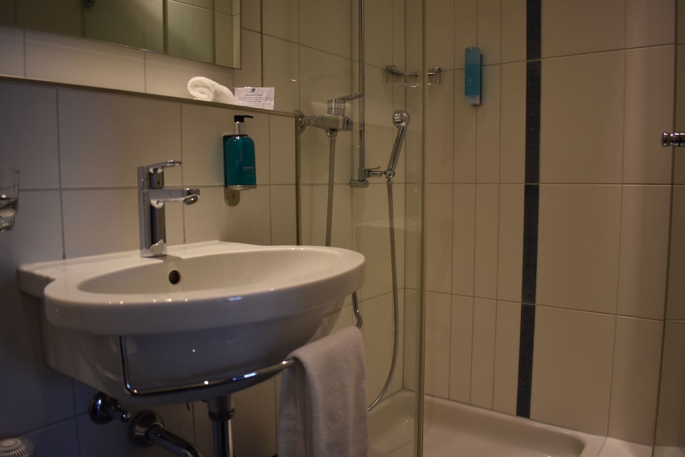 Des Alpes-Switzerland-Luzern-Room-9