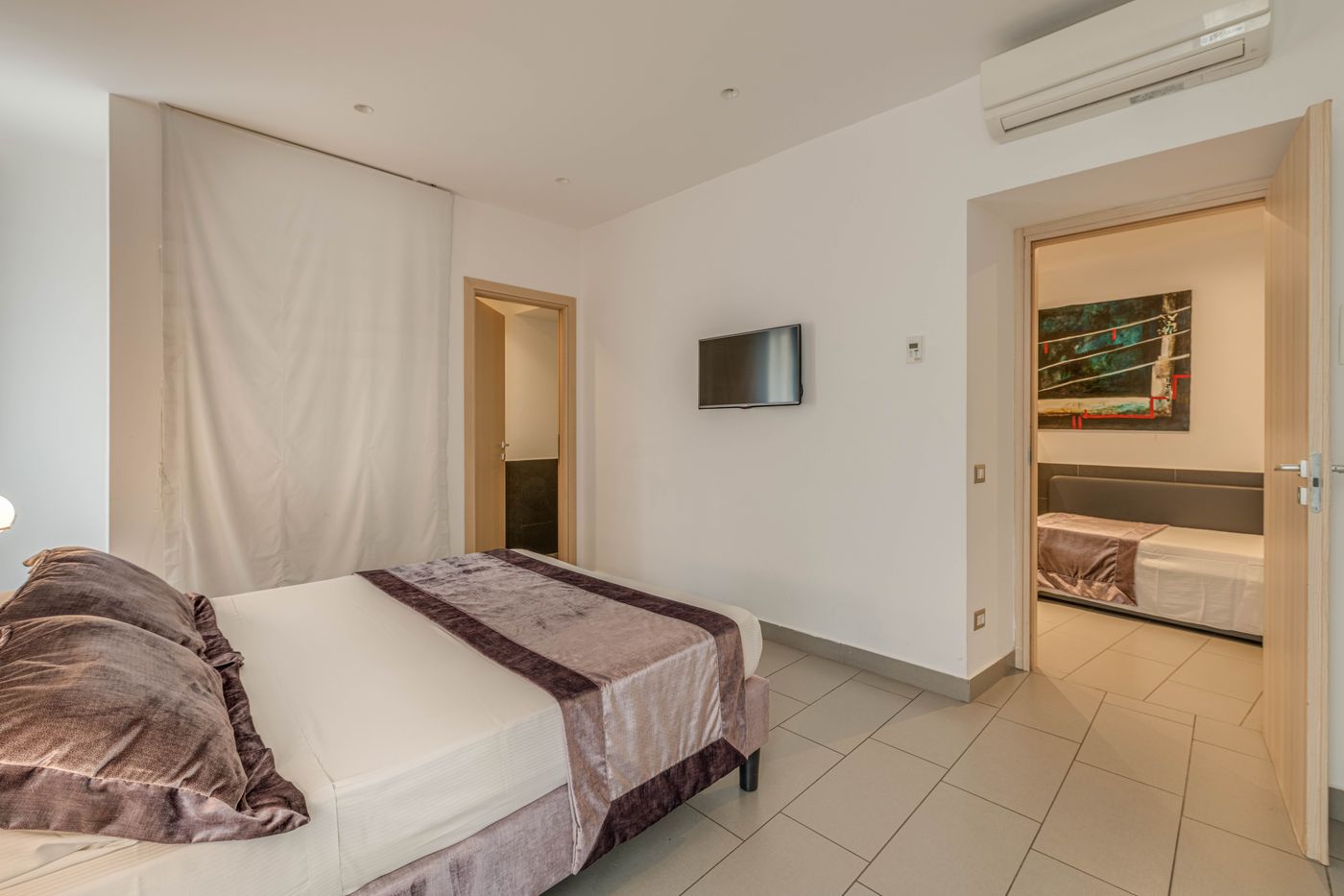 Trevi-Palace-Hotel-Room-19