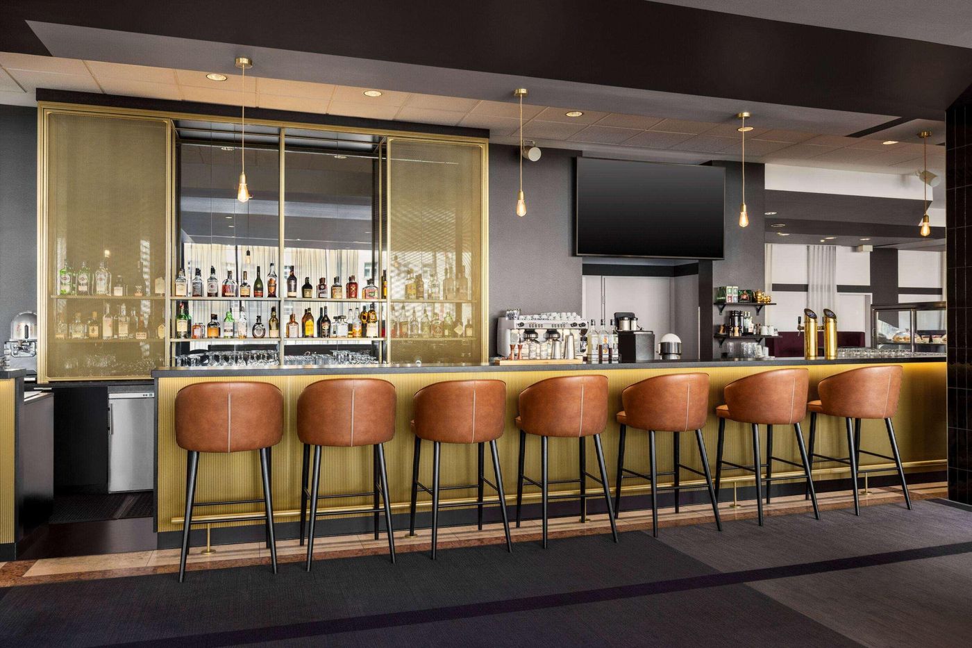 Vienna-House-by-Wyndham-Diplomat-Prague-Bar-15