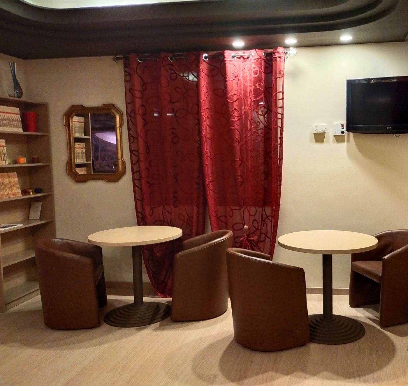 Laerte-Palace-Hotel-Lobby-9