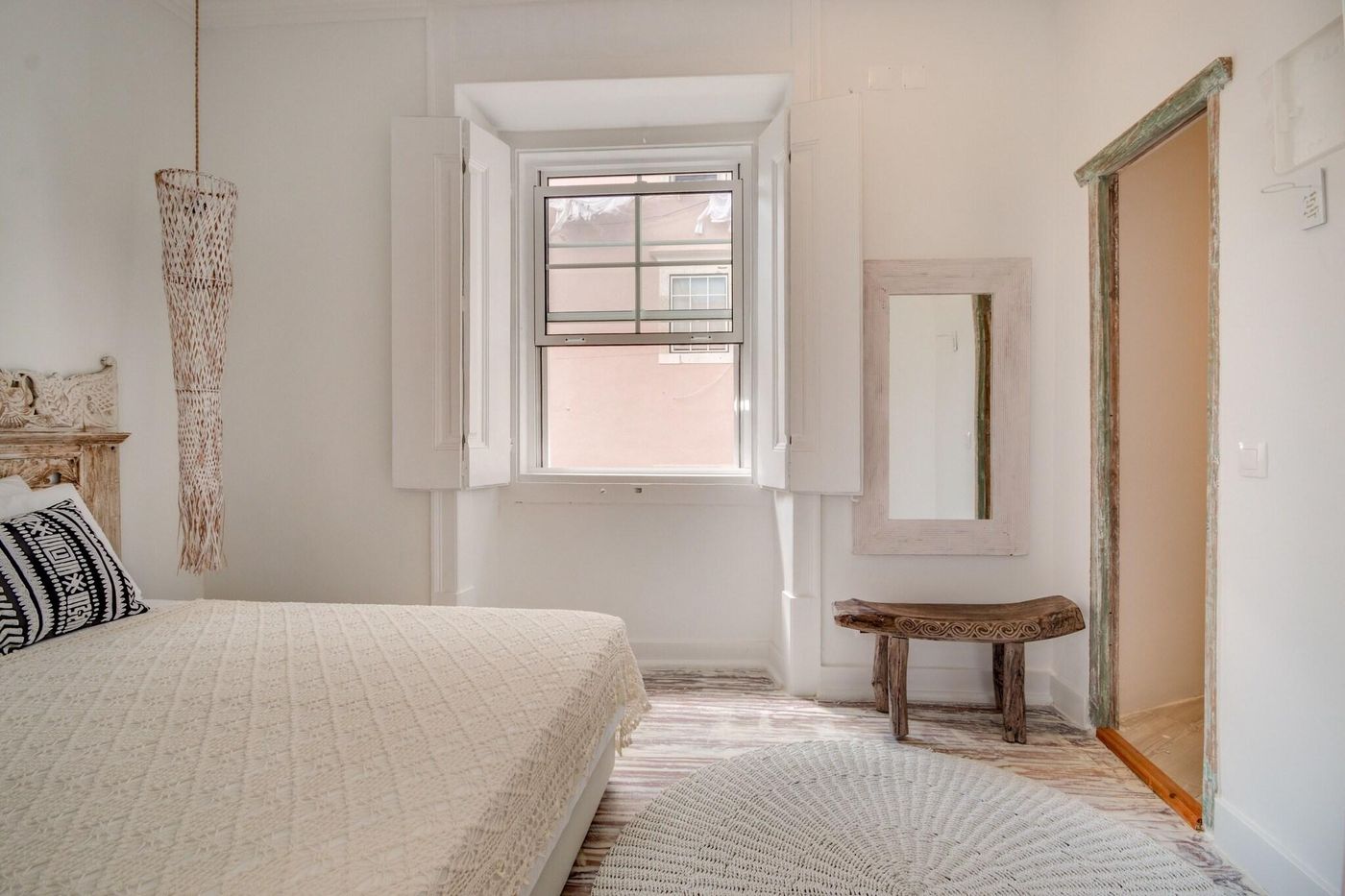 Garam-Lisboa-Room-49