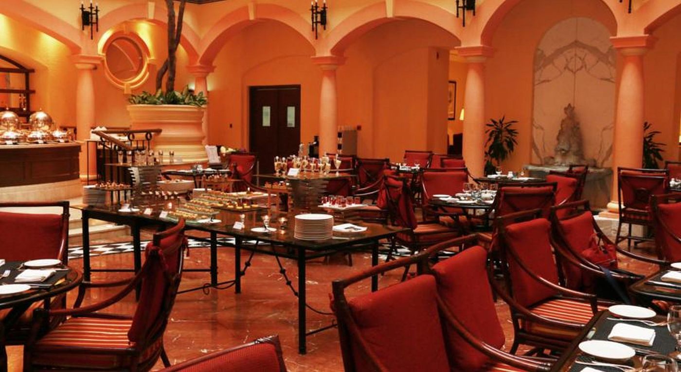 Grand-Excelsior-Deira-Hotel-Restaurant-39