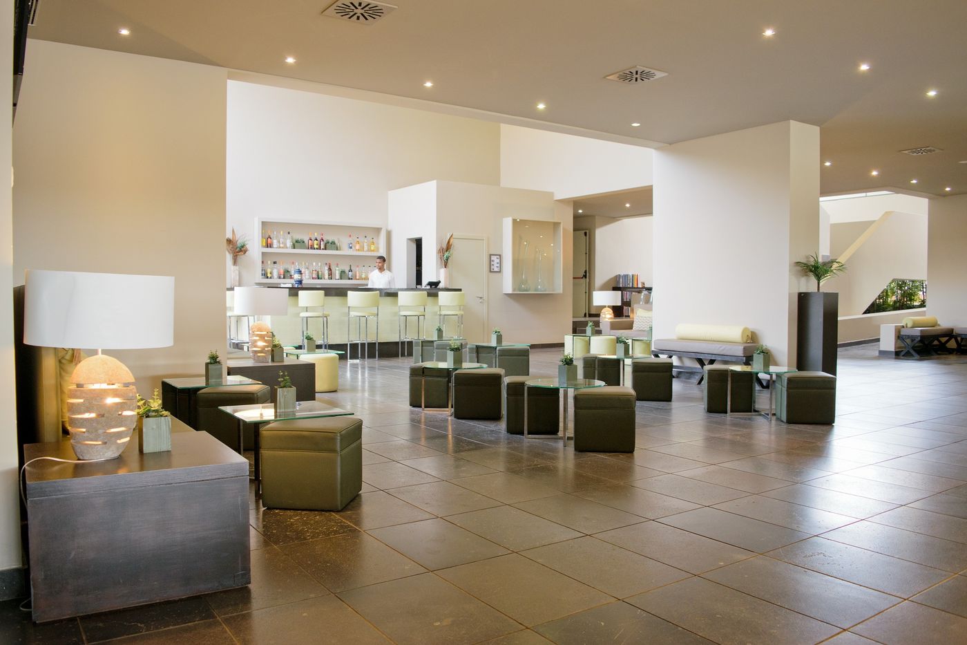 Oasis-Salinas-Sea-Lobby-23