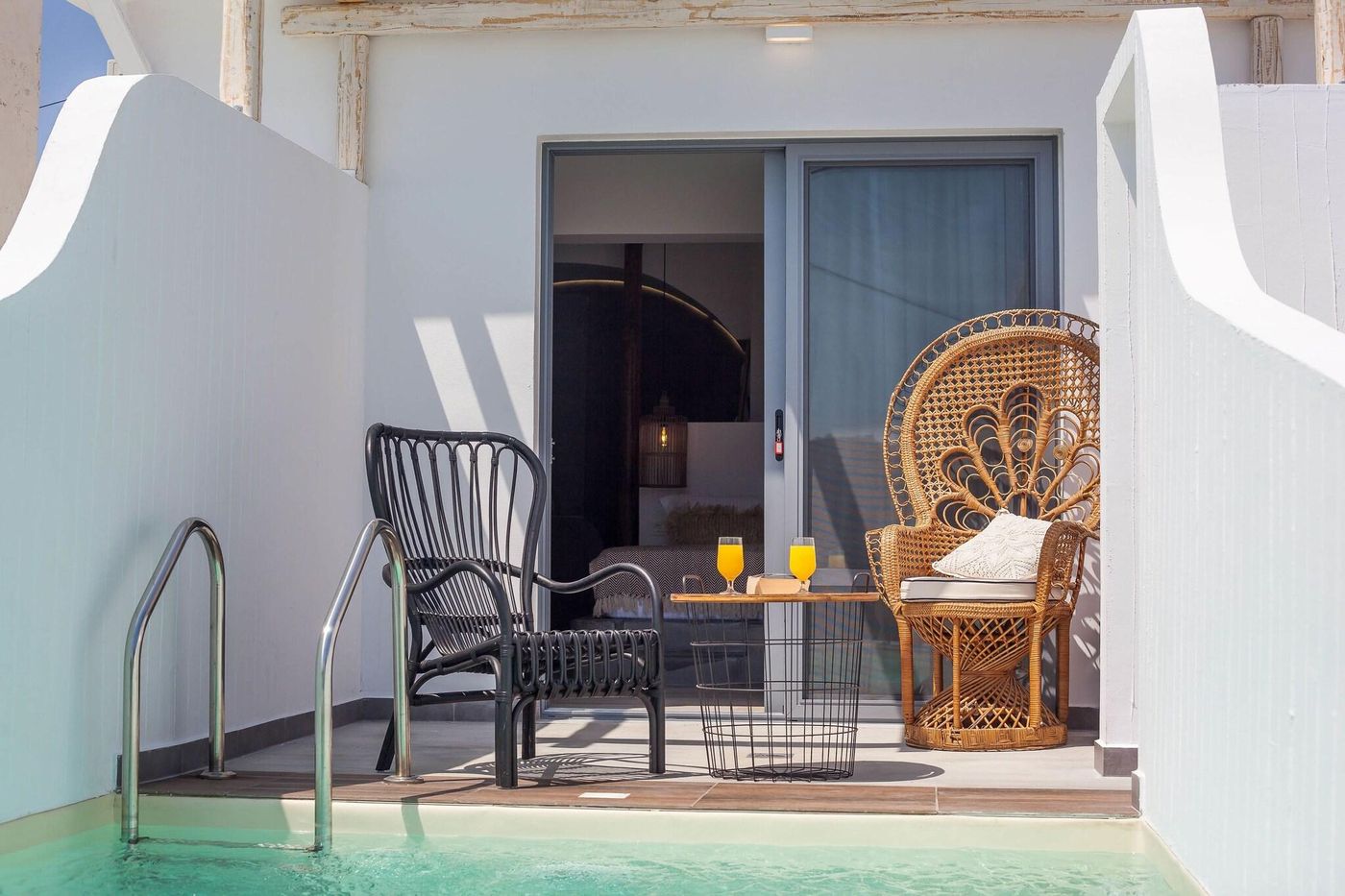 Malibu-Boutique-Terrace-13