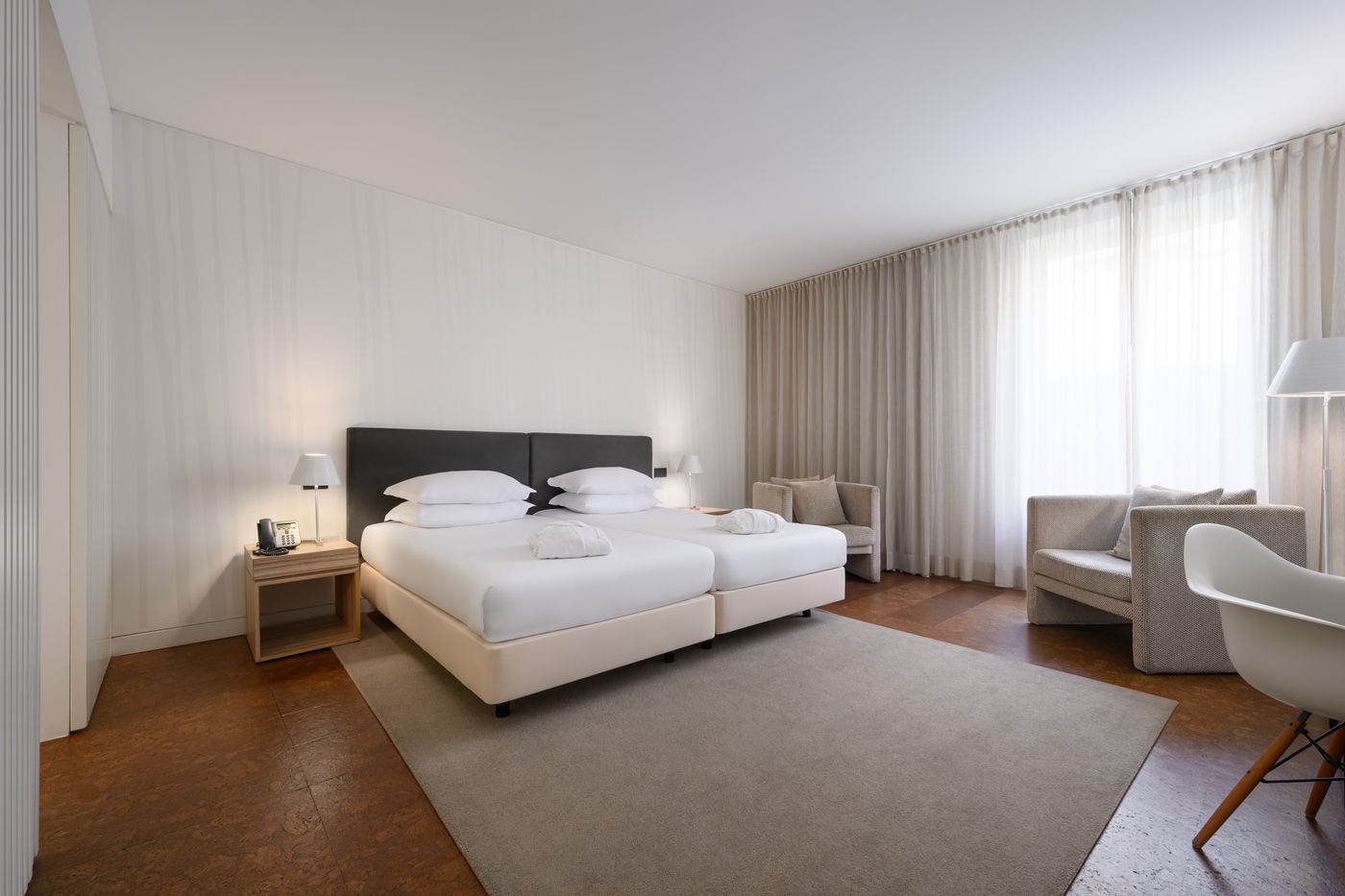 Inspira-Liberdade-Boutique-Hotel-Room-16