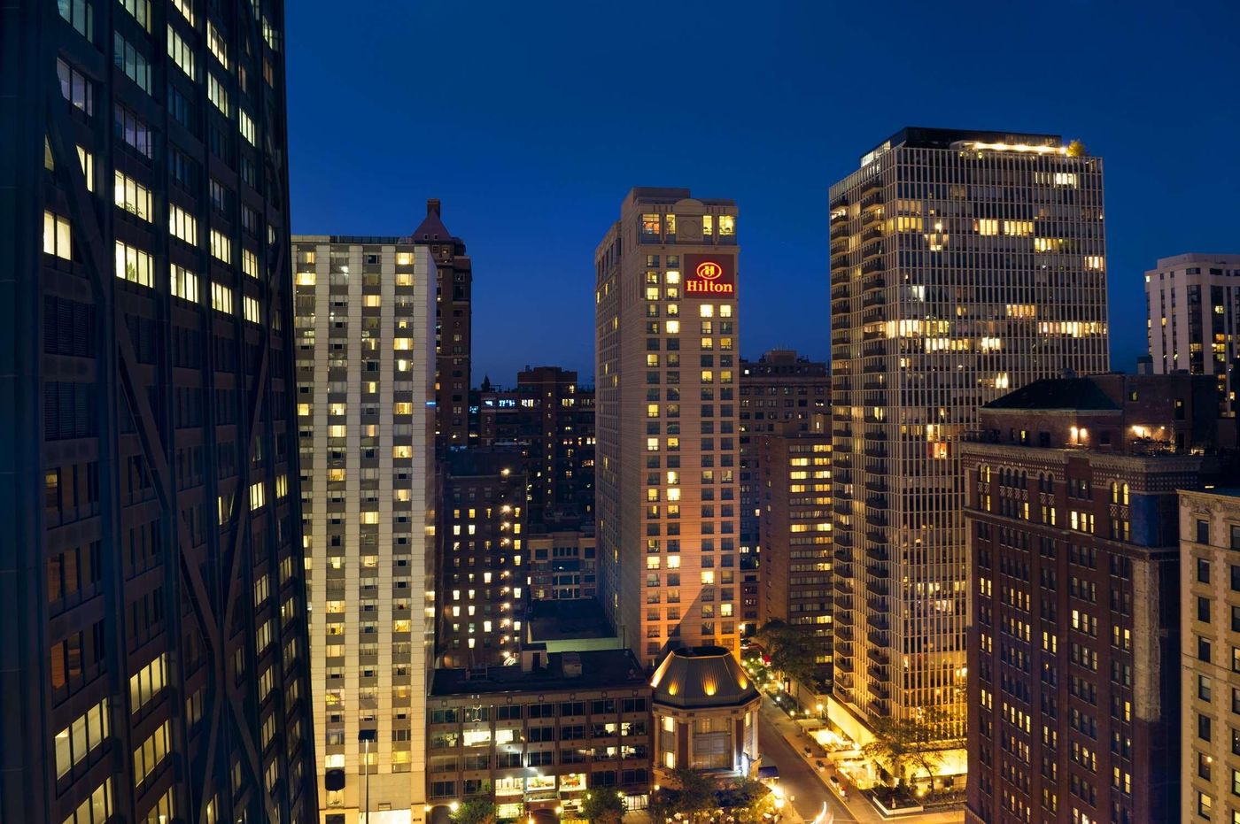 Hilton Suites Chicago/Magnificent Mile - United States - CHICAGO - General view - 4