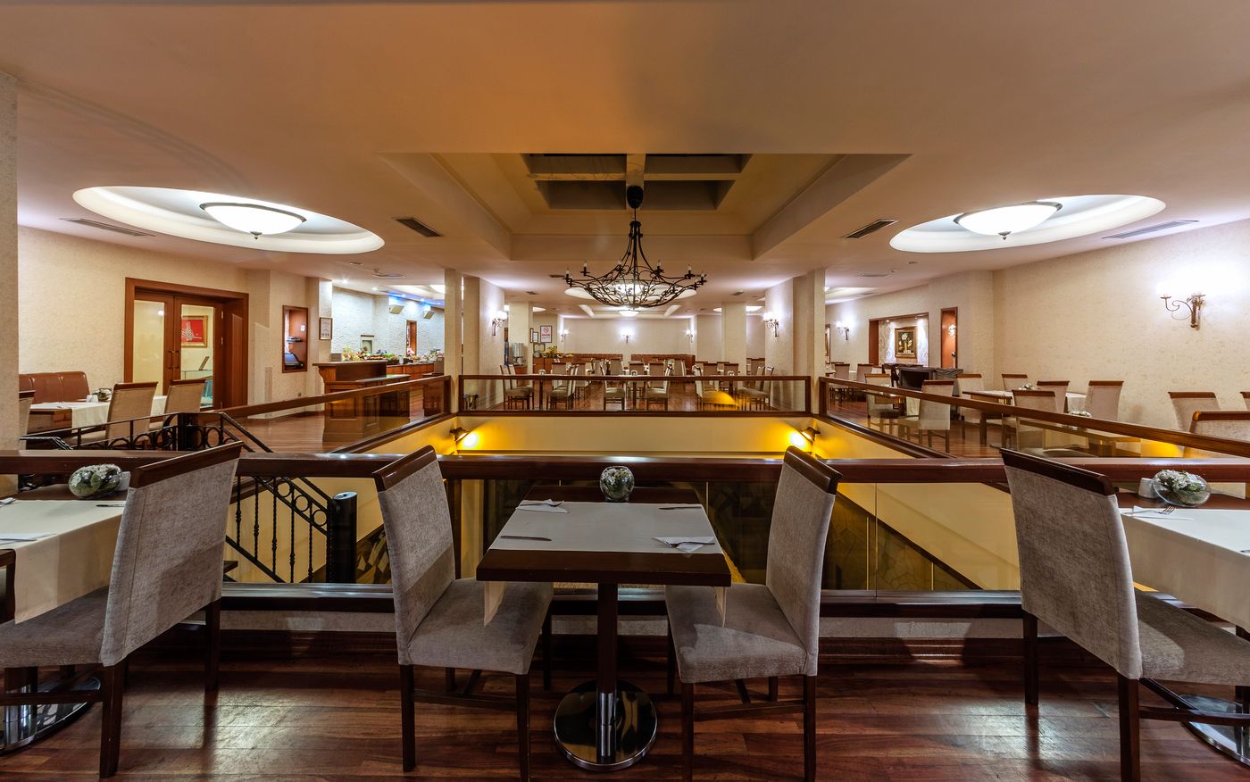 Grand-Yavuz-Istanbul-Restaurant-13