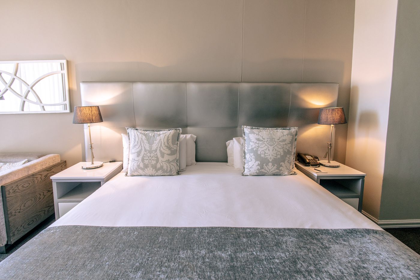 Lagoon-Beach-Room-39