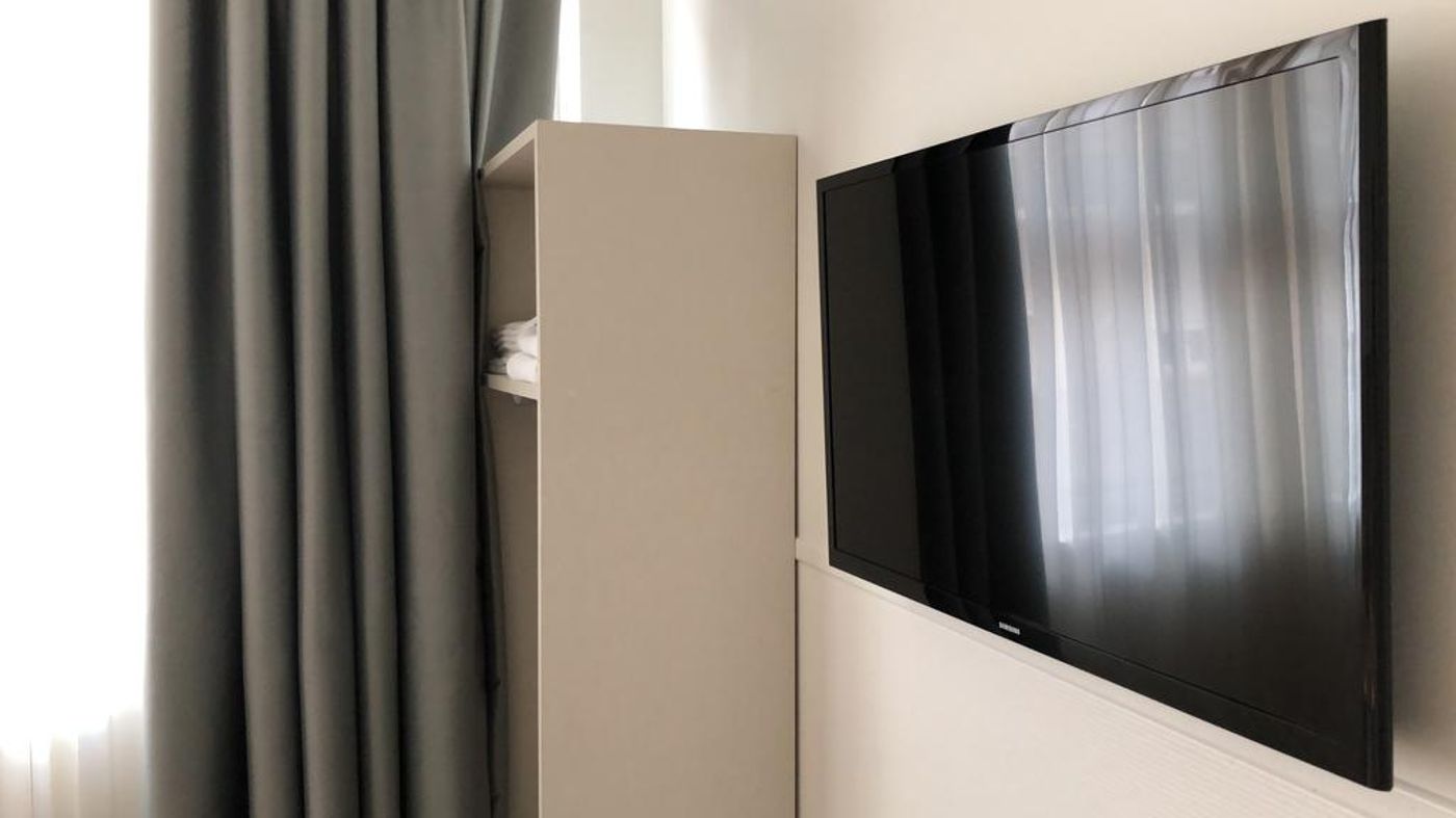 Far-Home-Bernabeu-Room-59