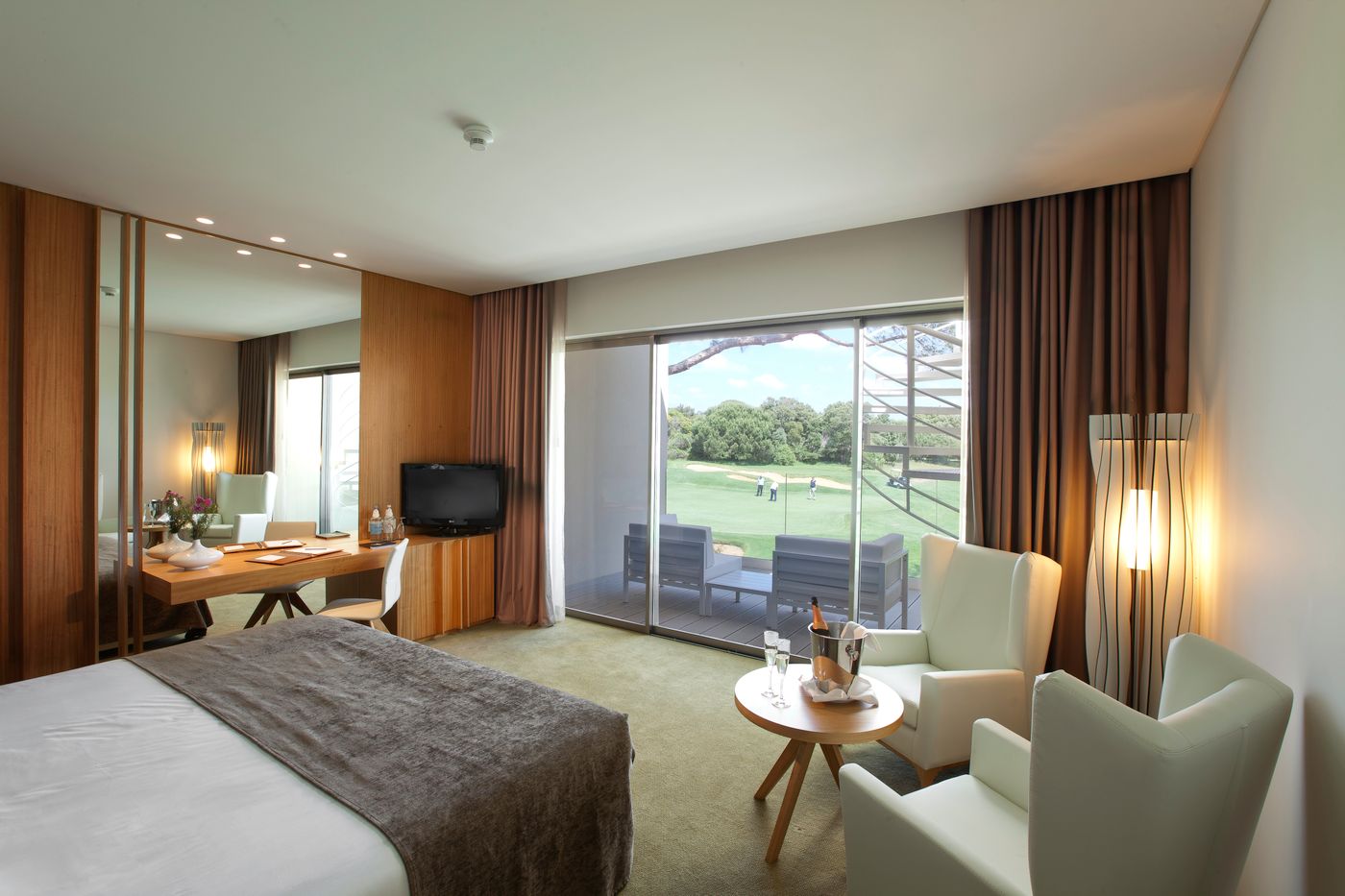 Martinhal-Lisbon-Cascais-Family-Hotel-Room-40