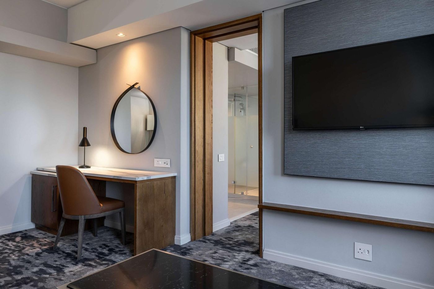 Park-Inn-by-Radisson-Cape-Town-Foreshore-Room-10